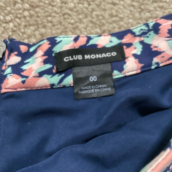 Club Monaco skirt - Picture 2 of 3
